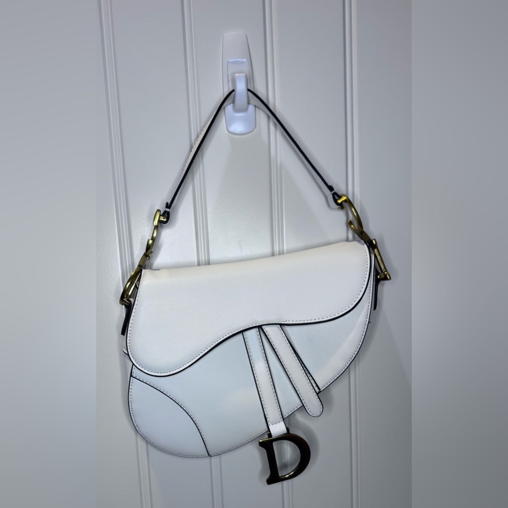 White Saddle Bag good hardware purse handbag
